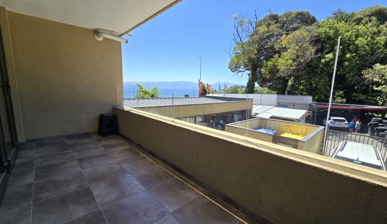 Terraza-chica-mejor-scaled